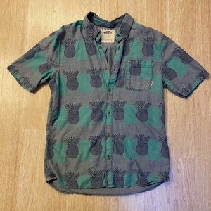 Vans Men’s L button up shirt